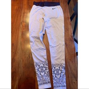 Nike insulated leggings